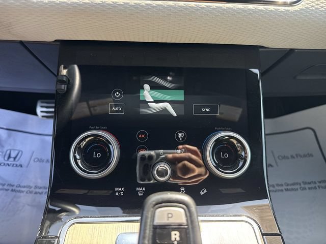 Used 2020 Land Rover Range Rover Evoque R-Dynamic S AWD/4WD image 20