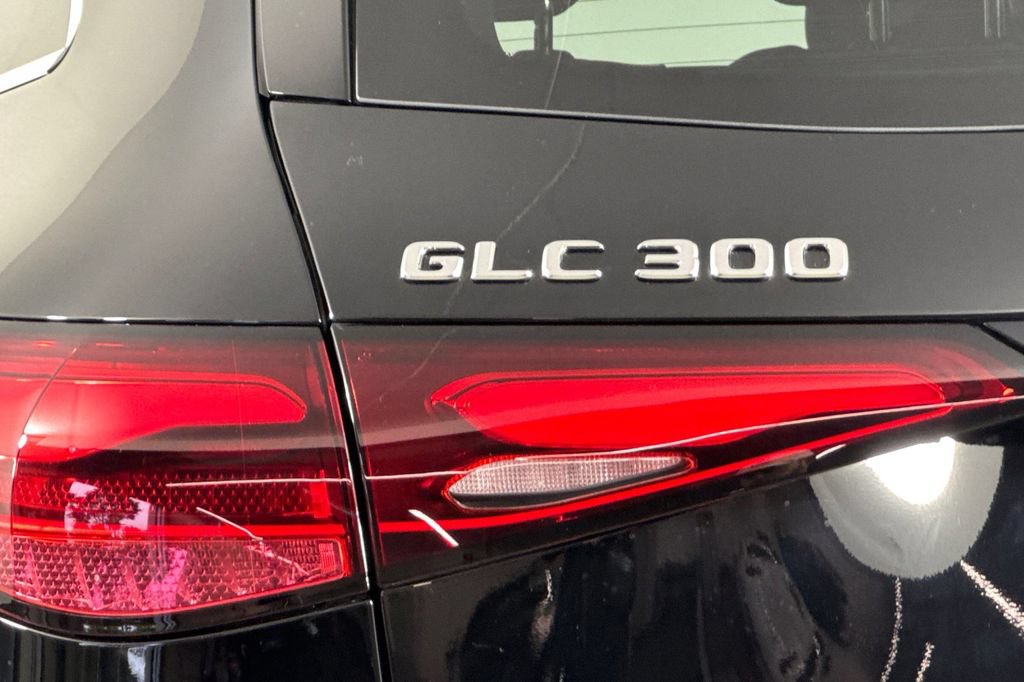 Certified 2026 Mercedes-Benz GLC 300 4MATIC image 34