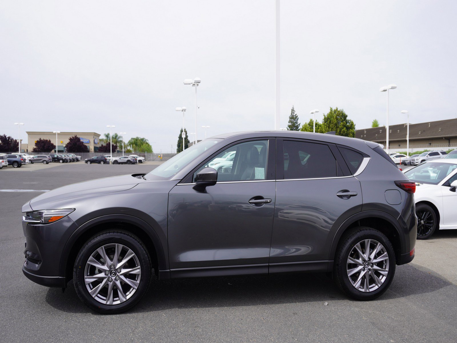 Used 2019 MAZDA CX-5 Grand Touring image 6