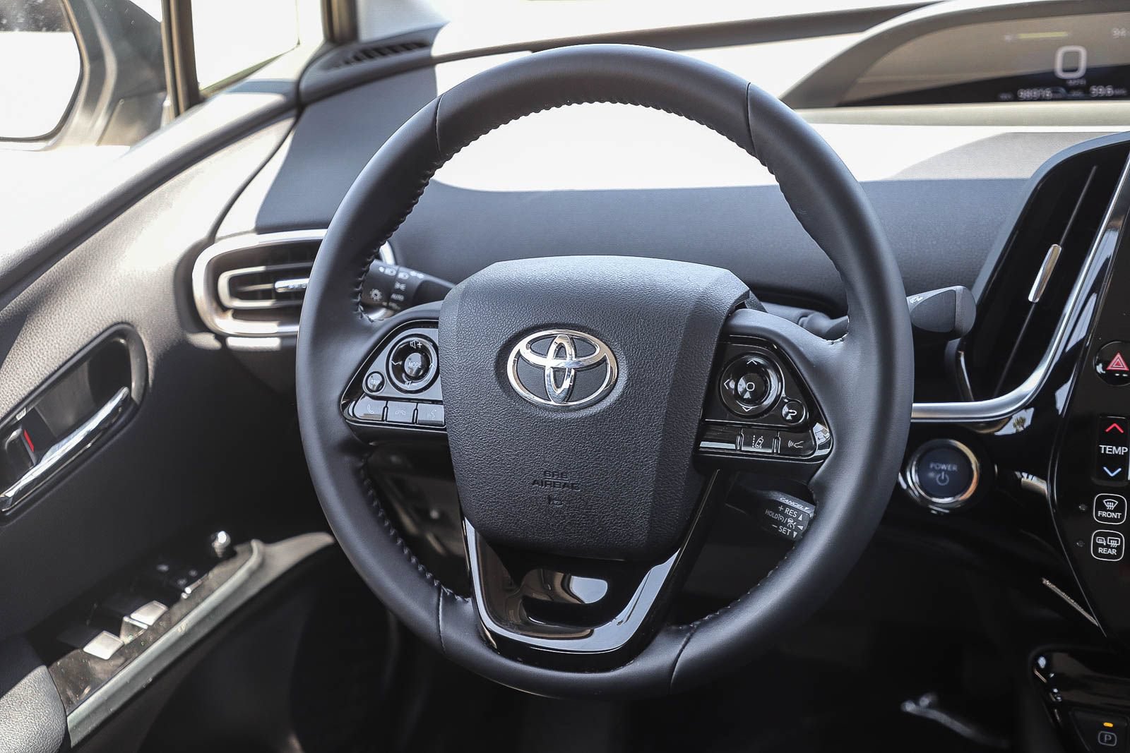 Certified 2022 Toyota Prius Prime XLE FWD image 14
