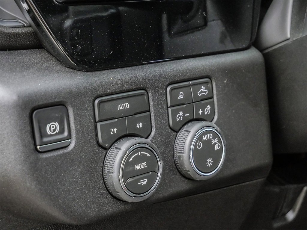 New 2026 Chevrolet Silverado 1500 LT w/ Safety Package image 28