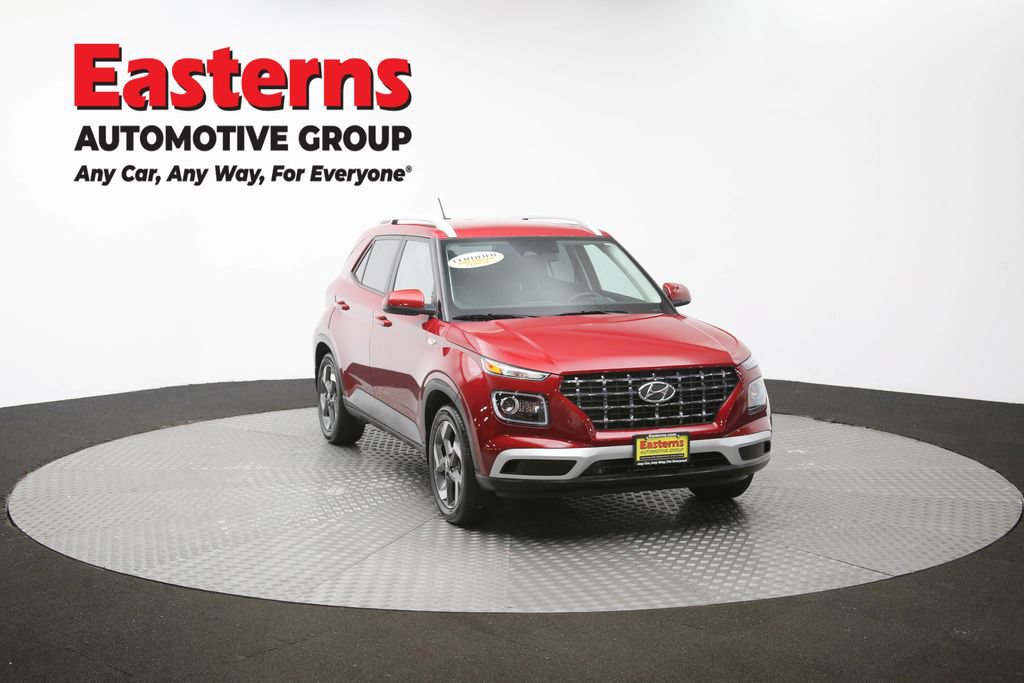 Used 2024 Hyundai Venue Limited FWD image 50
