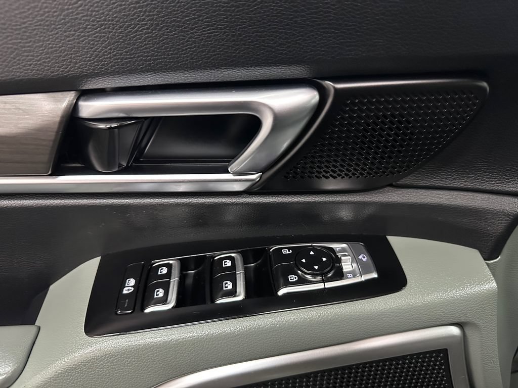 Used 2023 Kia Telluride EX X-Line AWD/4WD image 18