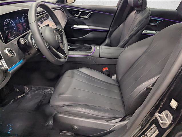 Used 2025 Mercedes-Benz E 350 4MATIC Sedan image 16
