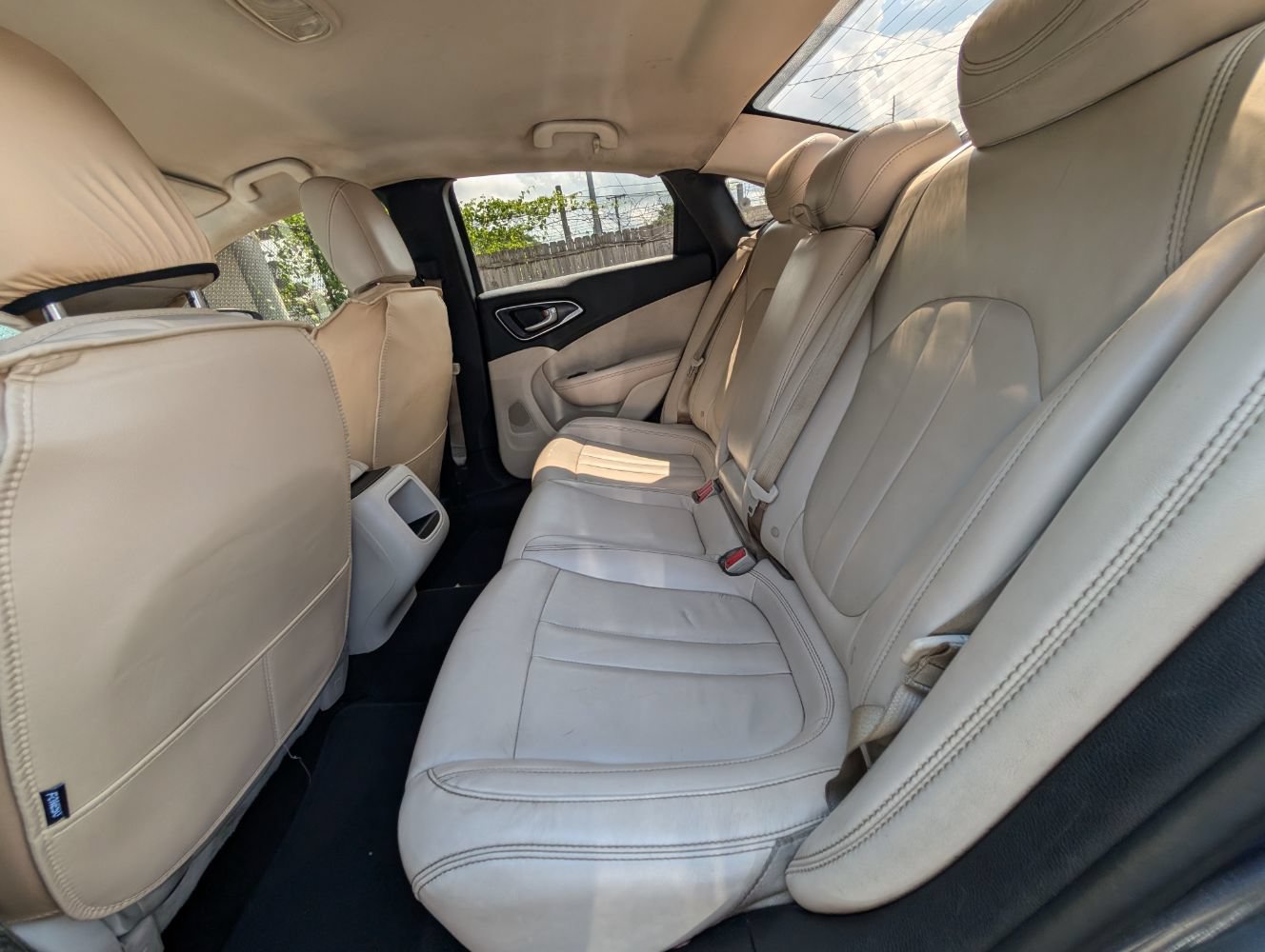 Used 2015 Chrysler 200 Limited w/ Convenience Group FWD image 17
