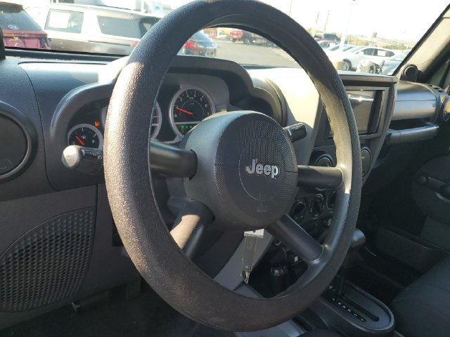 Used 2010 Jeep Wrangler Unlimited Sport AWD/4WD image 11