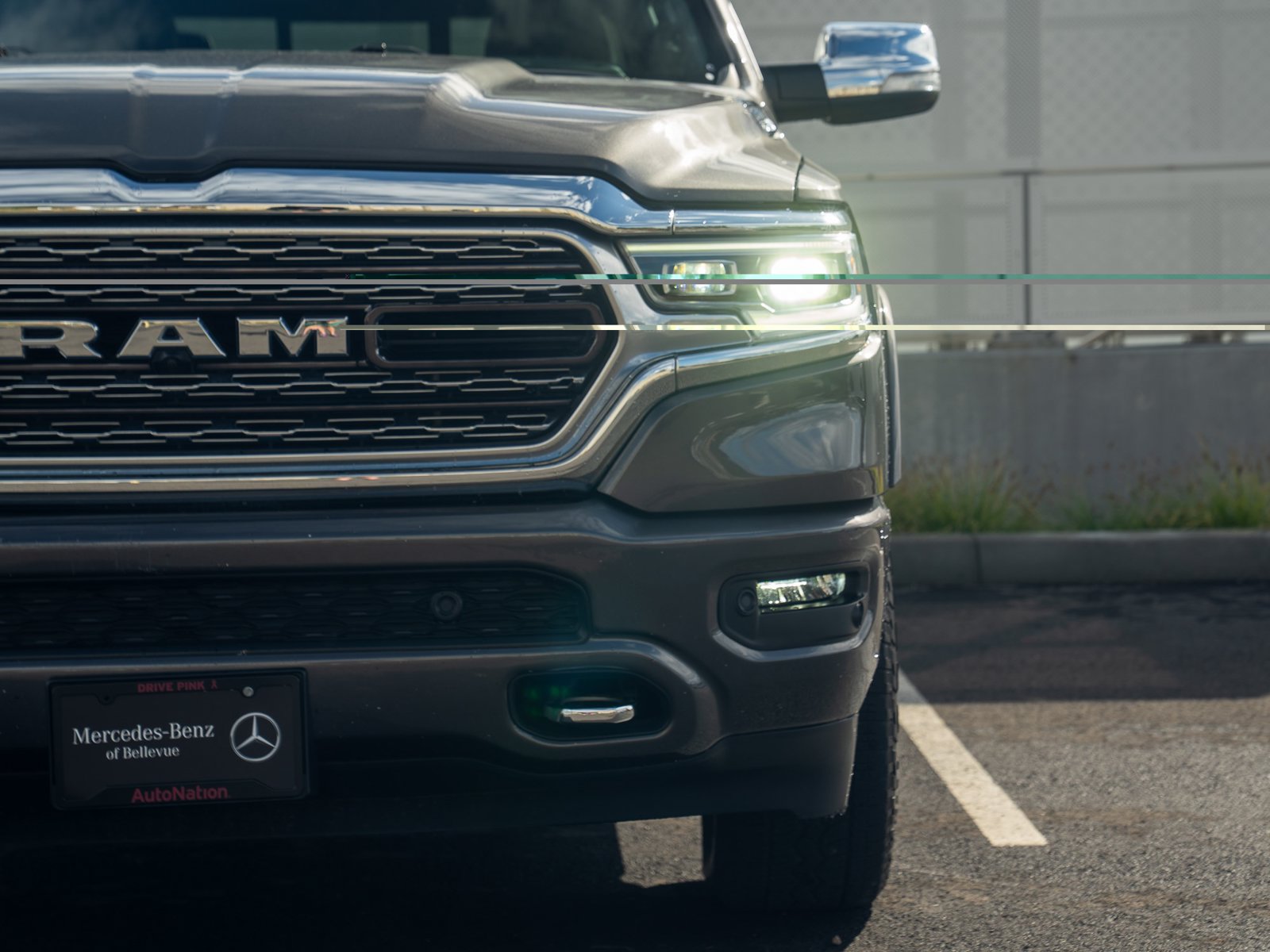 Used 2022 RAM 1500 Limited AWD/4WD image 9