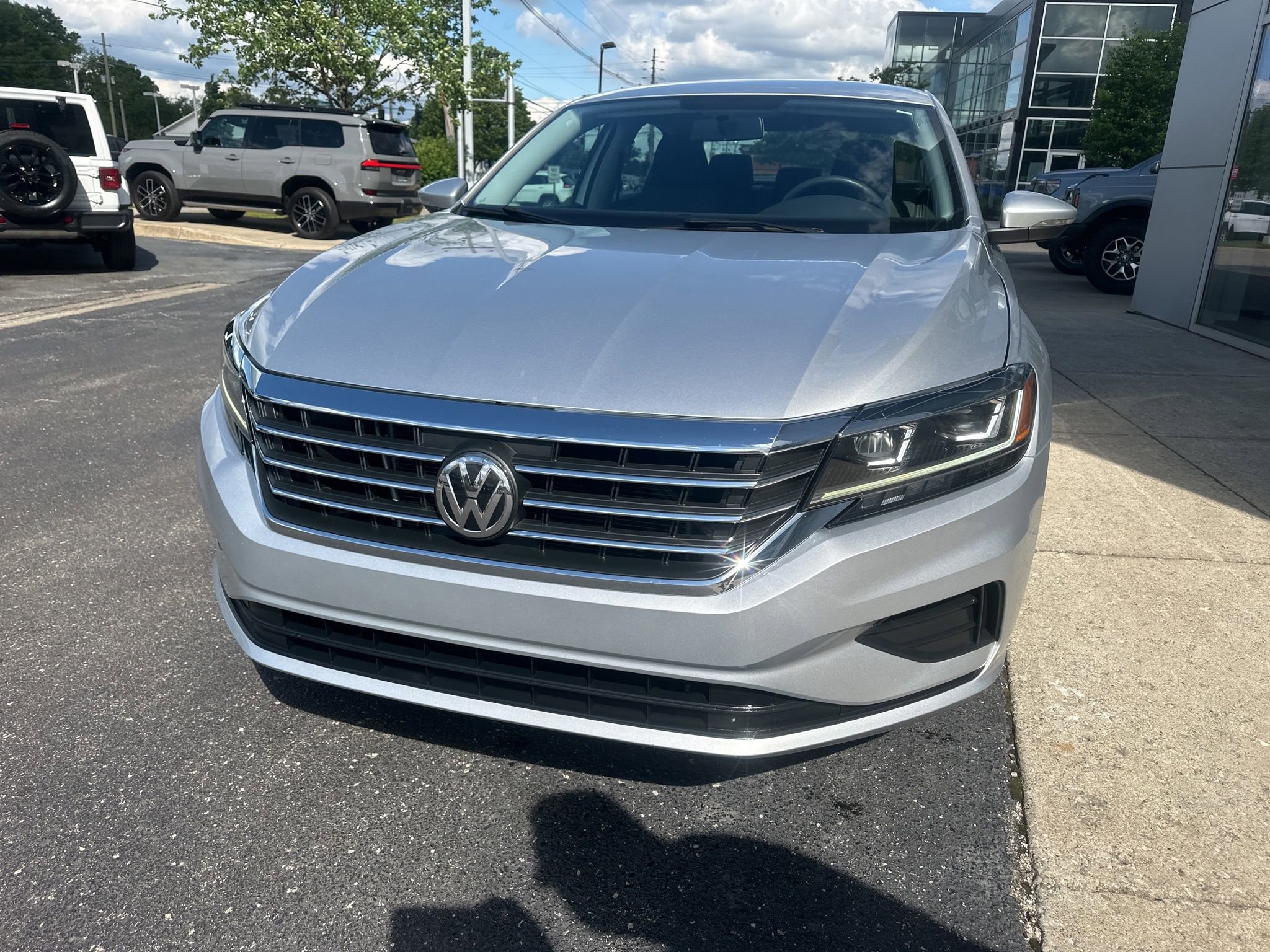 Used 2020 Volkswagen Passat 2.0T S FWD image 10
