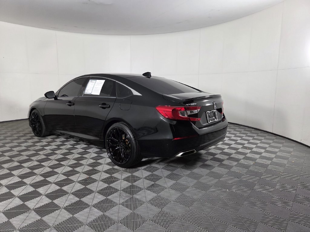 Used 2021 Honda Accord Sport image 6