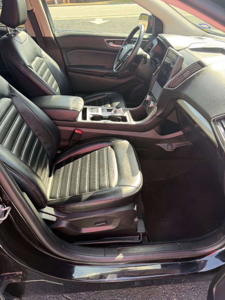 Used 2023 Ford Edge SEL AWD/4WD image 24