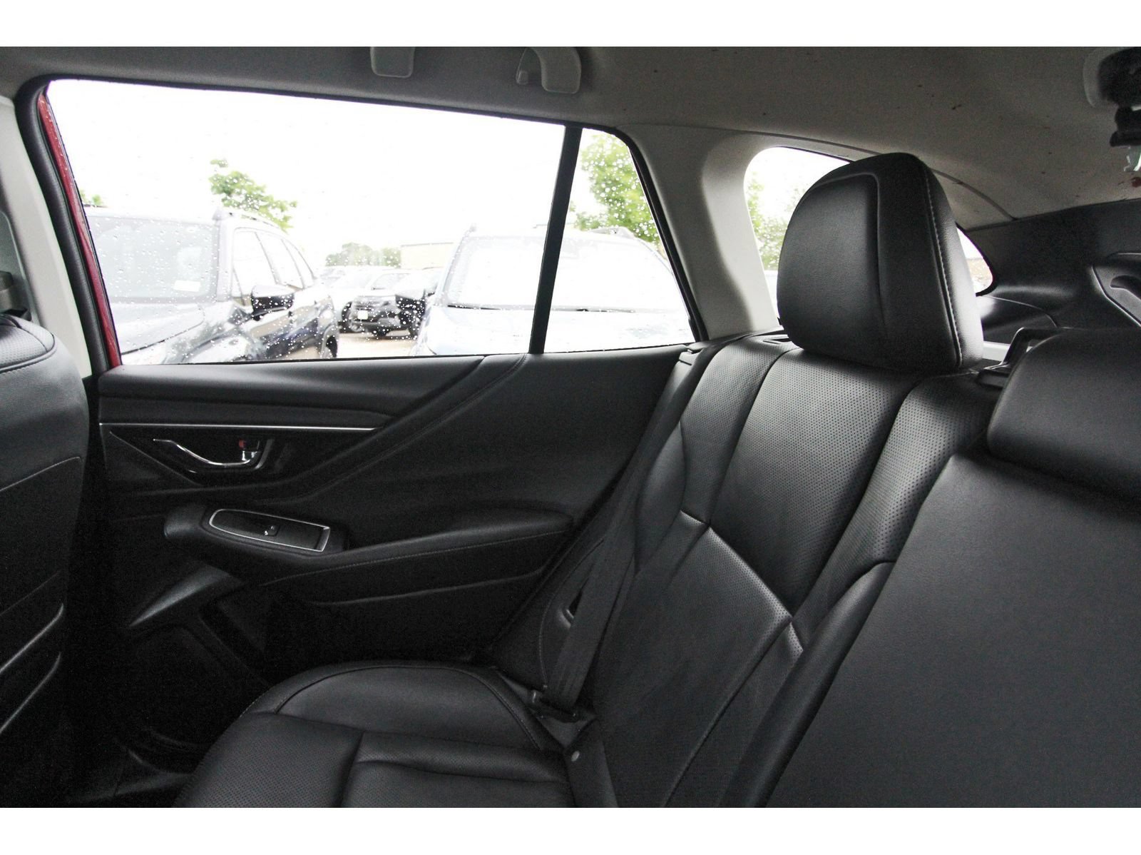 Used 2025 Subaru Outback Touring XT AWD/4WD image 11
