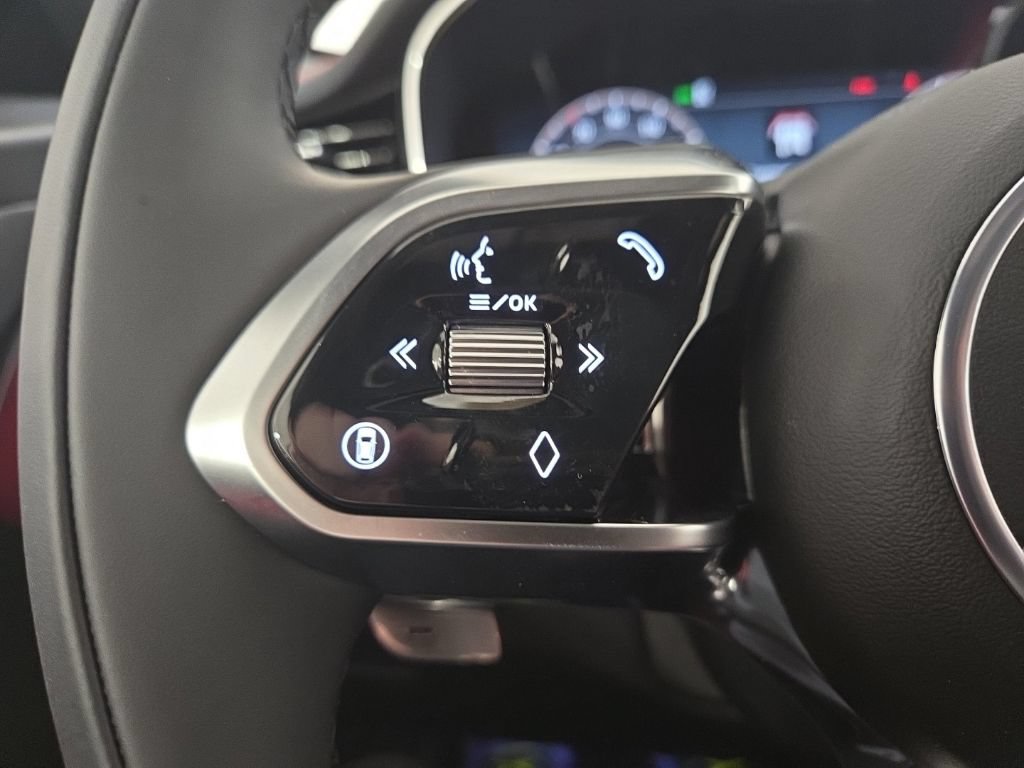 New 2026 Jaguar F-PACE R-Dynamic S AWD/4WD image 12