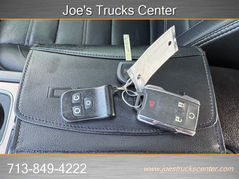 Used 2019 GMC Sierra 3500 Denali w/ Duramax Plus Package AWD/4WD image 65