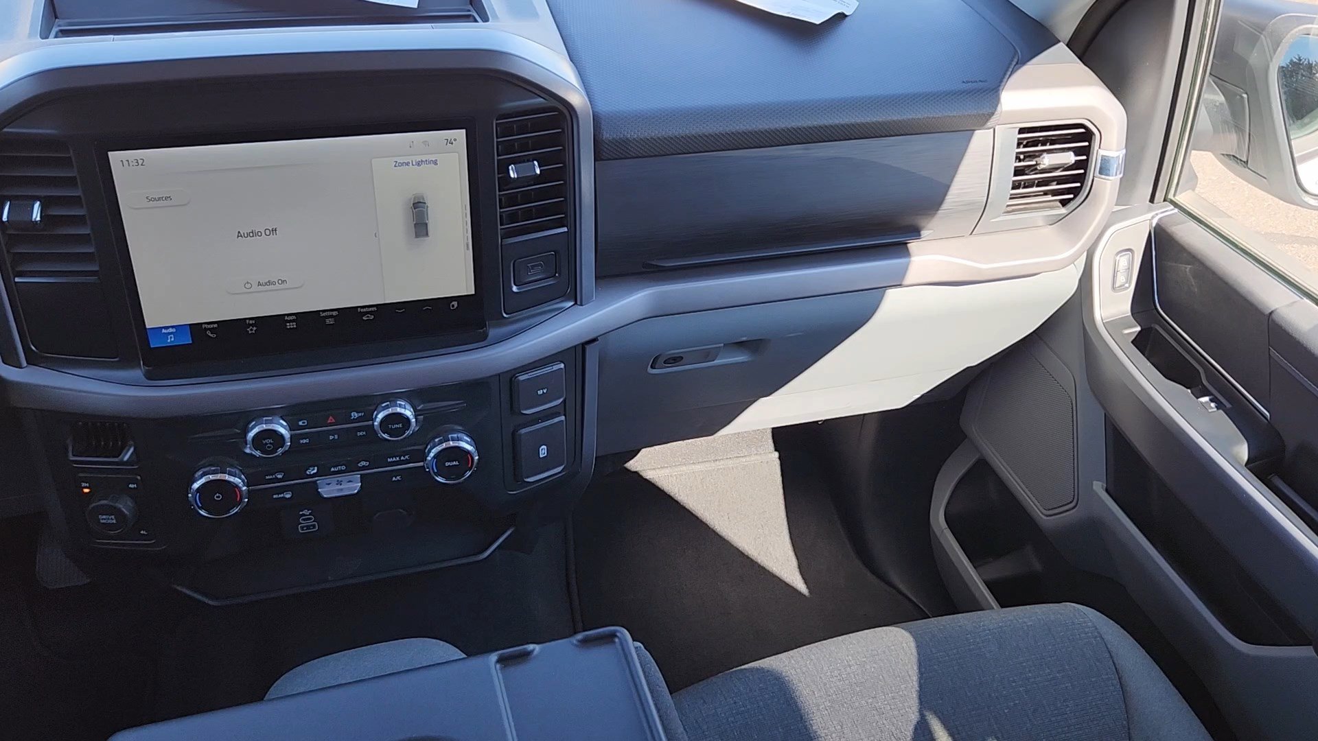 Used 2025 Ford F150 XLT w/ Equipment Group 301A Standard AWD/4WD image 6