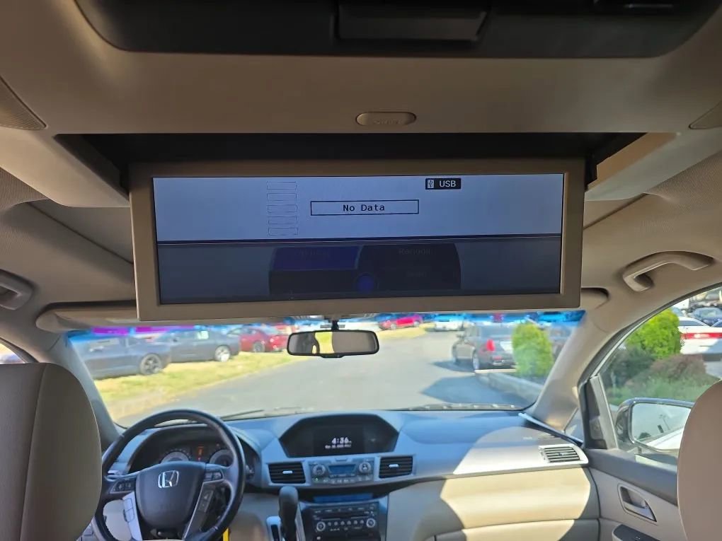 Used 2013 Honda Odyssey Touring image 11