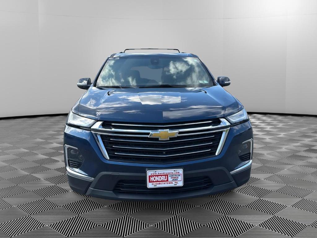 Certified 2023 Chevrolet Traverse LT w/ LT Premium Package AWD/4WD image 7
