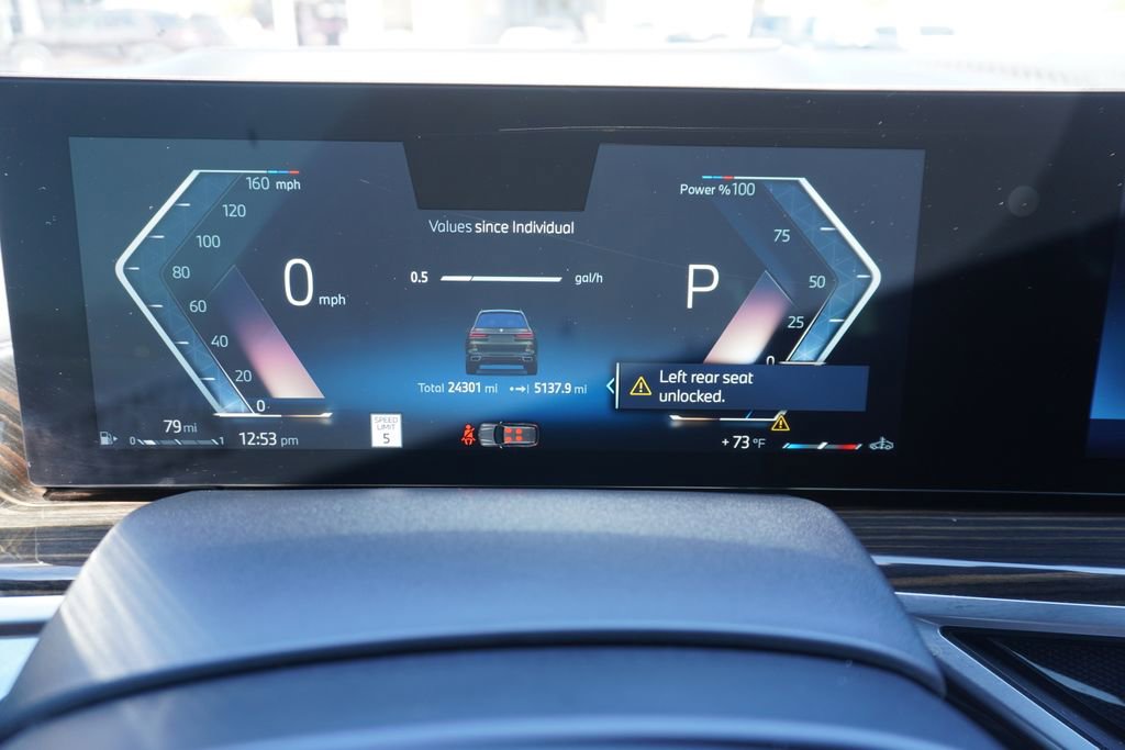 Used 2025 BMW X7 xDrive40i w/ M Sport Package AWD/4WD image 13