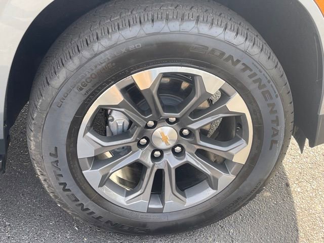 Used 2026 Chevrolet Suburban LT w/ Comfort Package image 30