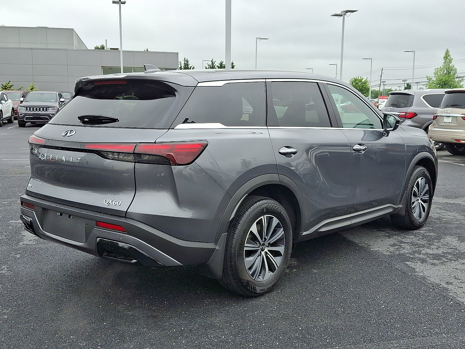 Certified 2024 INFINITI QX60 Pure image 7