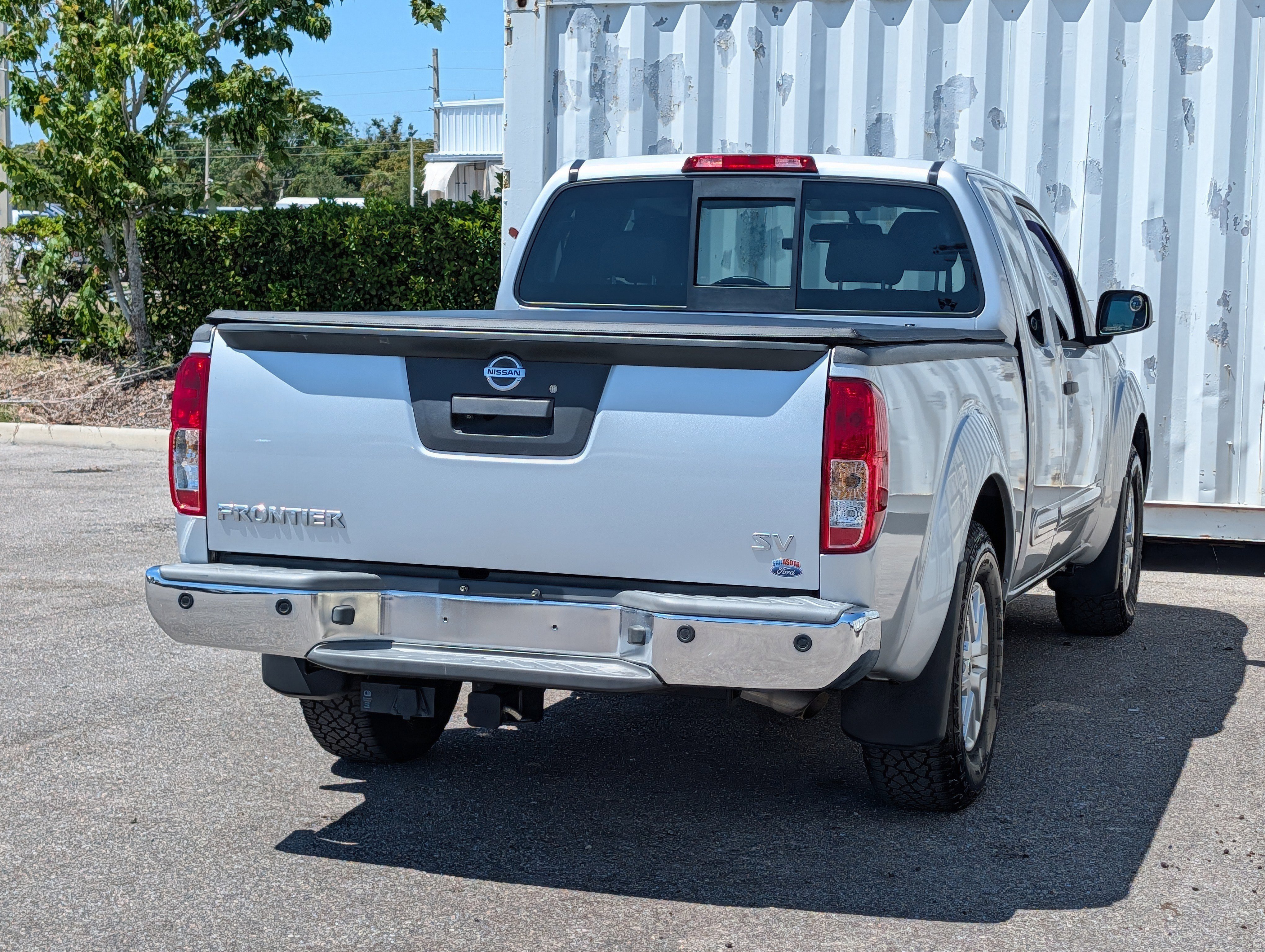 Used 2016 Nissan Frontier SV w/ SV Value Truck Package RWD image 4