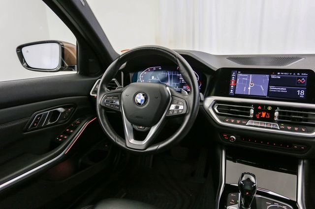 Used 2019 BMW 330i xDrive Sedan w/ Premium Package AWD/4WD image 4