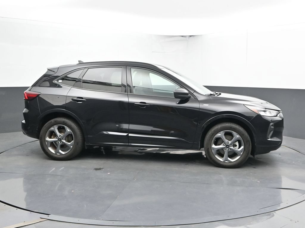 Used 2024 Ford Escape ST-Line AWD/4WD image 4