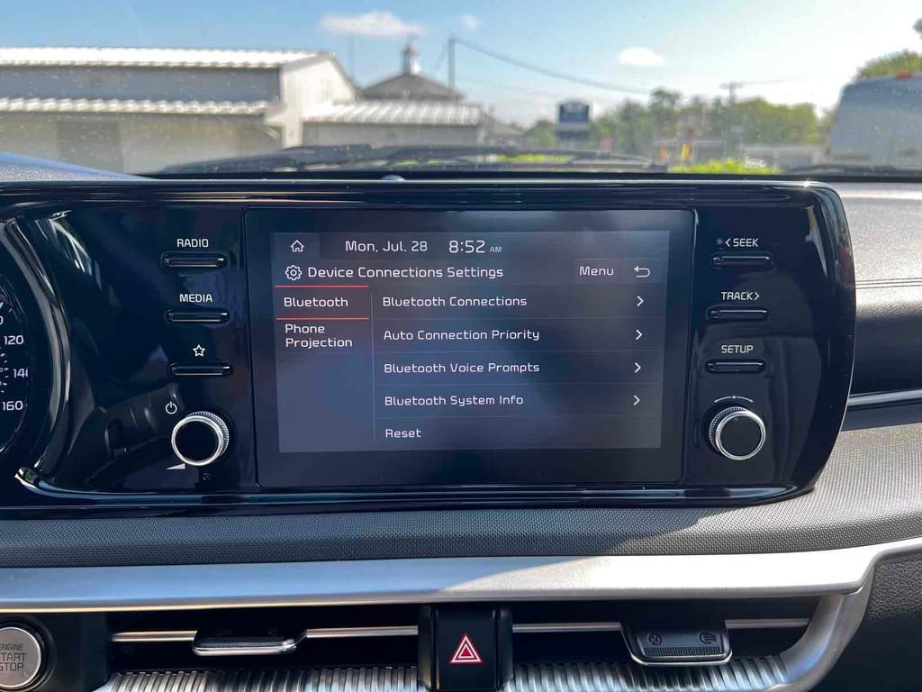 Used 2023 Kia K5 LXS image 27