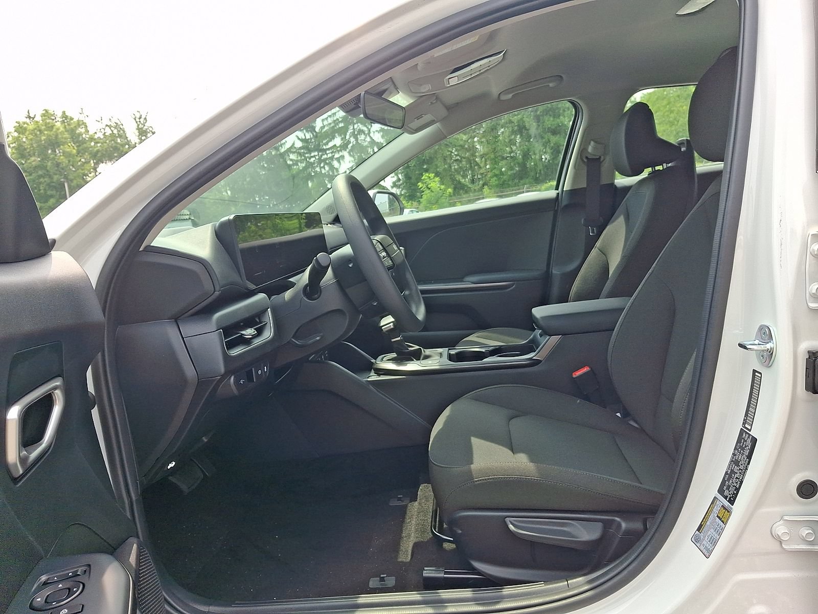 New 2026 Kia K4 FWD image 13