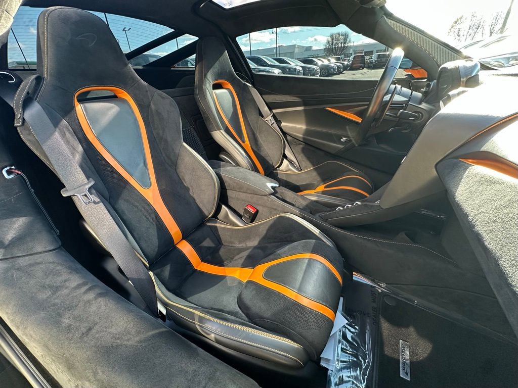 Used 2019 McLaren 720S Performance image 28