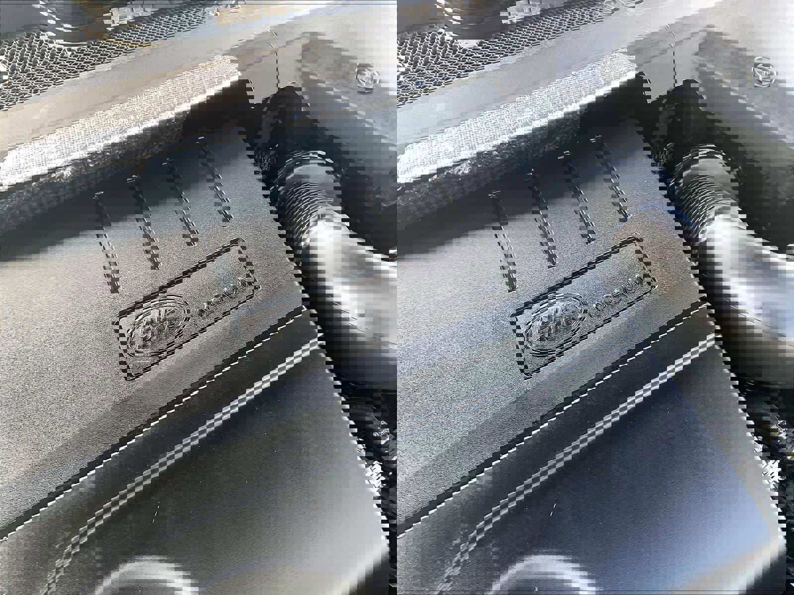 Used 2023 Land Rover Range Rover Evoque R-Dynamic S image 34