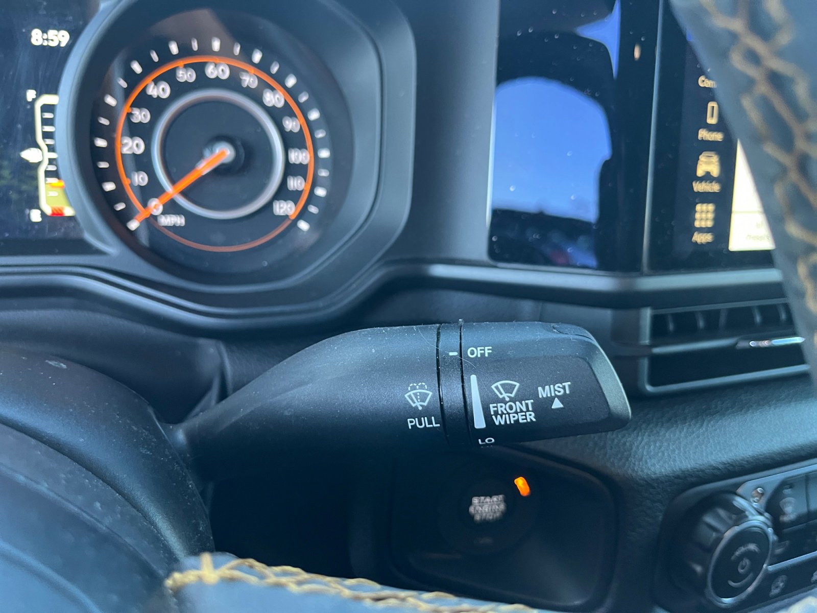 Used 2024 Jeep Gladiator Sport image 11