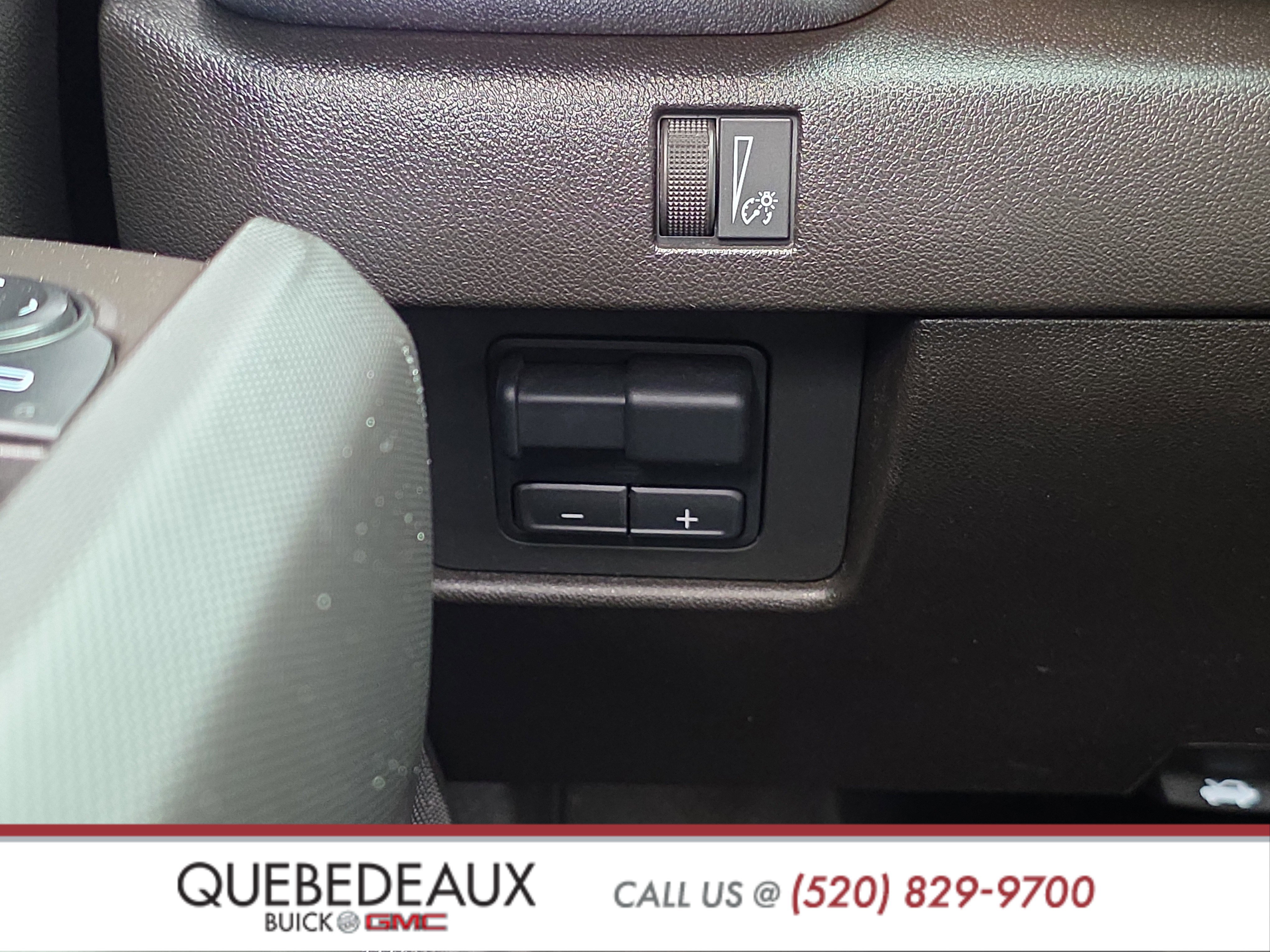 Used 2025 GMC Canyon Elevation w/ Convenience Package AWD/4WD image 24