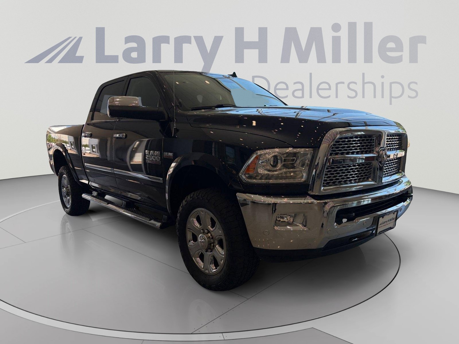 Used 2018 RAM 2500 Laramie AWD/4WD image 7