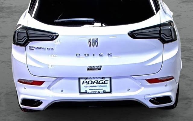 New 2026 Buick Encore GX Avenir w/ Avenir Convenience Package AWD/4WD image 11