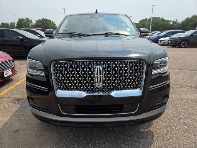 Used 2022 Lincoln Navigator L Reserve image 12