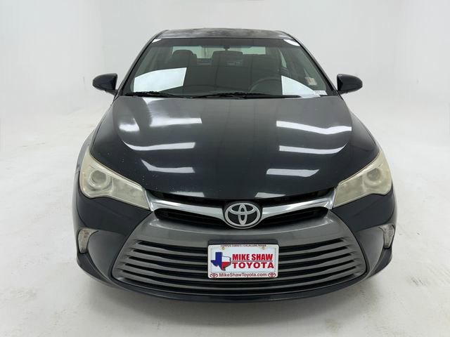Used 2017 Toyota Camry LE FWD image 3
