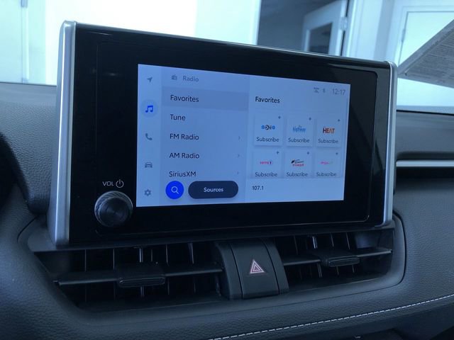 Certified 2025 Toyota RAV4 LE image 28