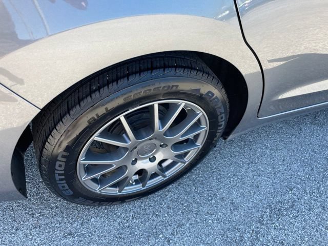 Used 2018 Hyundai Elantra SE w/ Cargo Package FWD image 13
