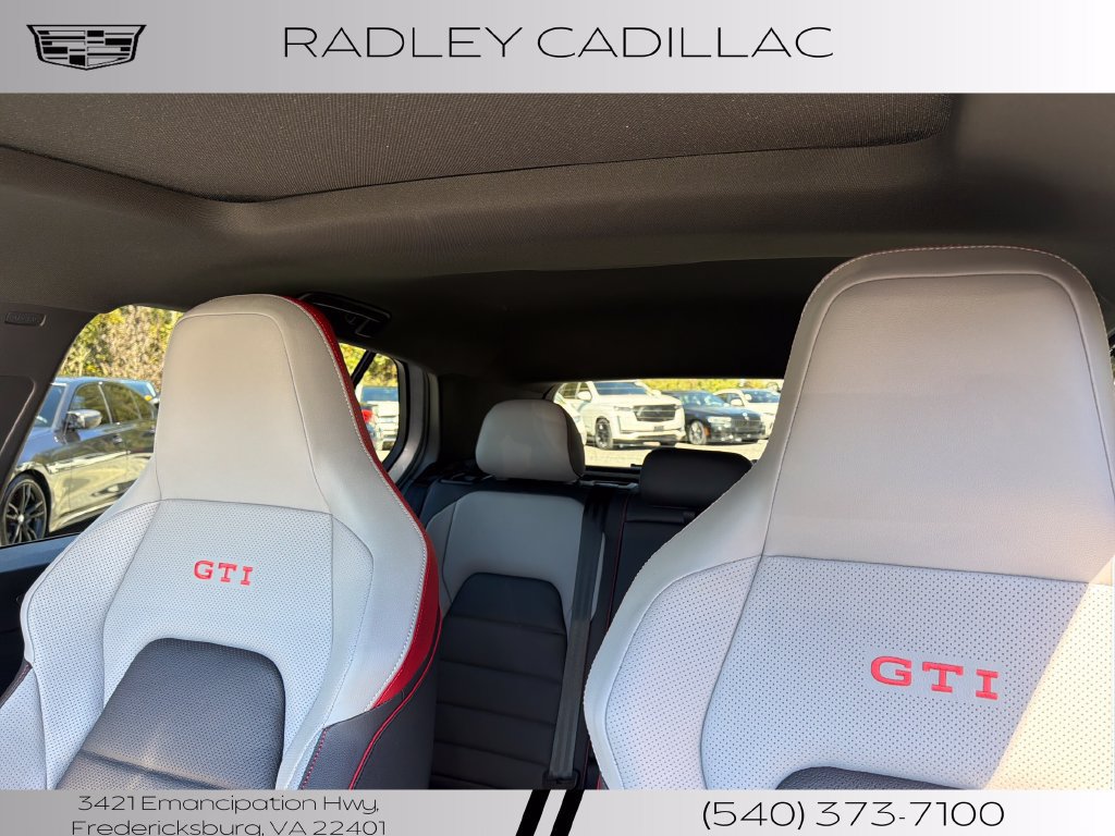 Used 2024 Volkswagen GTI SE FWD image 2