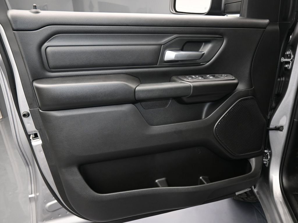 New 2026 RAM 1500 Classic Warlock image 11