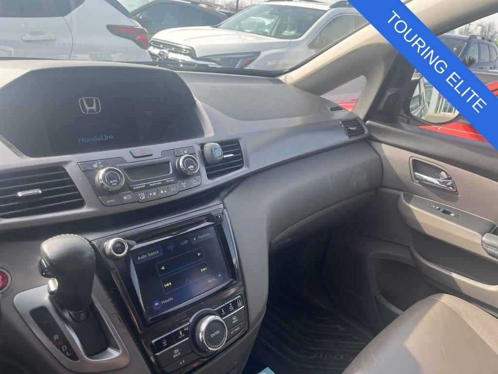 Used 2016 Honda Odyssey Touring Elite image 10