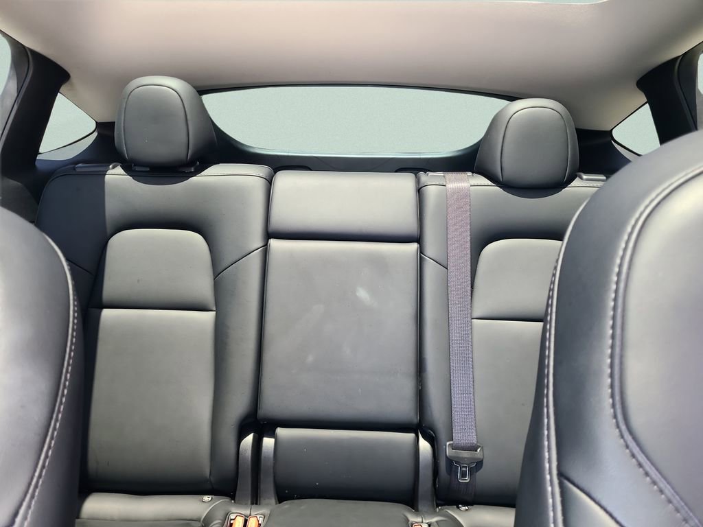 Used 2023 Tesla Model Y Long Range AWD/4WD image 16