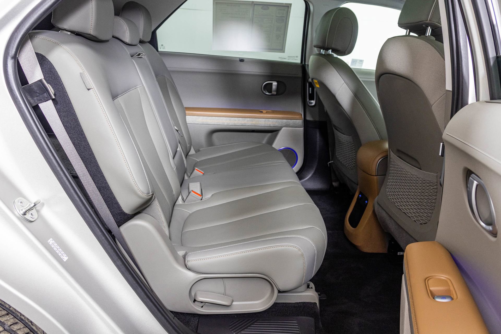 Used 2024 Hyundai Ioniq 5 Limited image 45