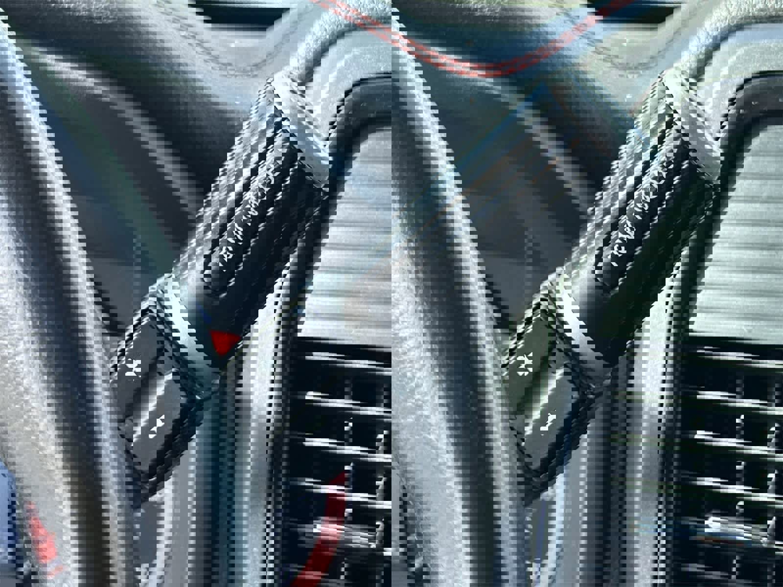 Used 2021 Nissan Titan PRO-4X w/ Pro-4x Convenience Package image 20