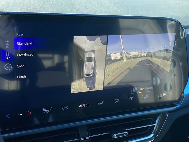 New 2026 Chevrolet Equinox EV LT FWD image 25