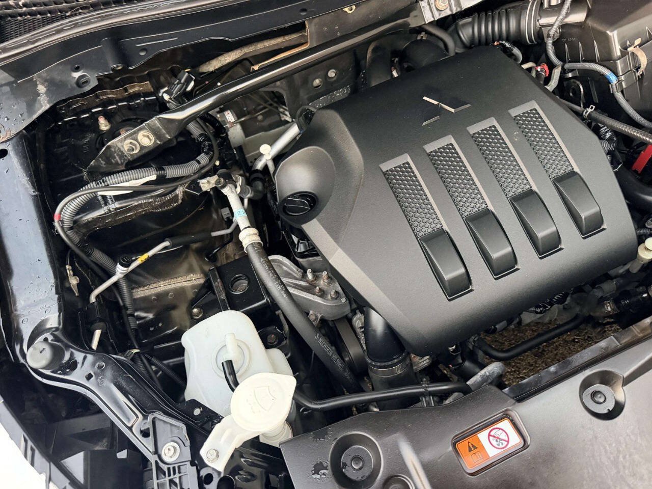 Used 2019 Mitsubishi Eclipse Cross LE AWD/4WD image 14