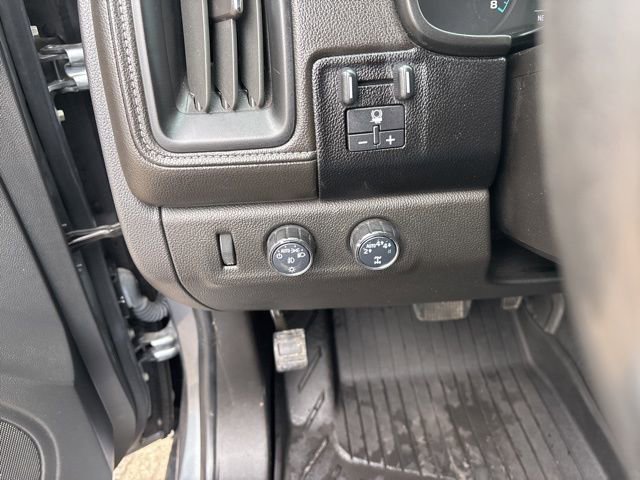 Used 2022 GMC Canyon Elevation image 18