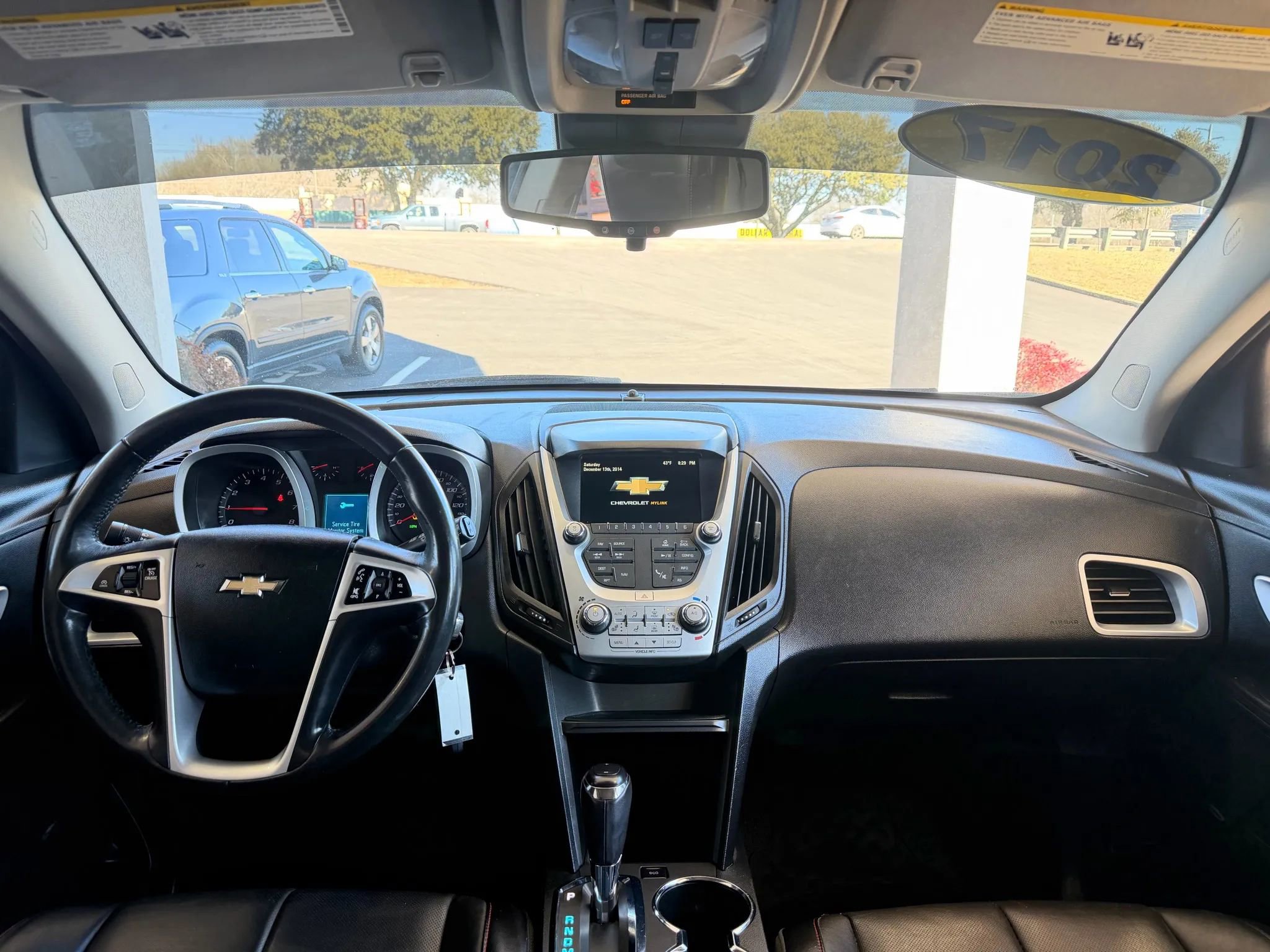 Used 2017 Chevrolet Equinox LT image 9