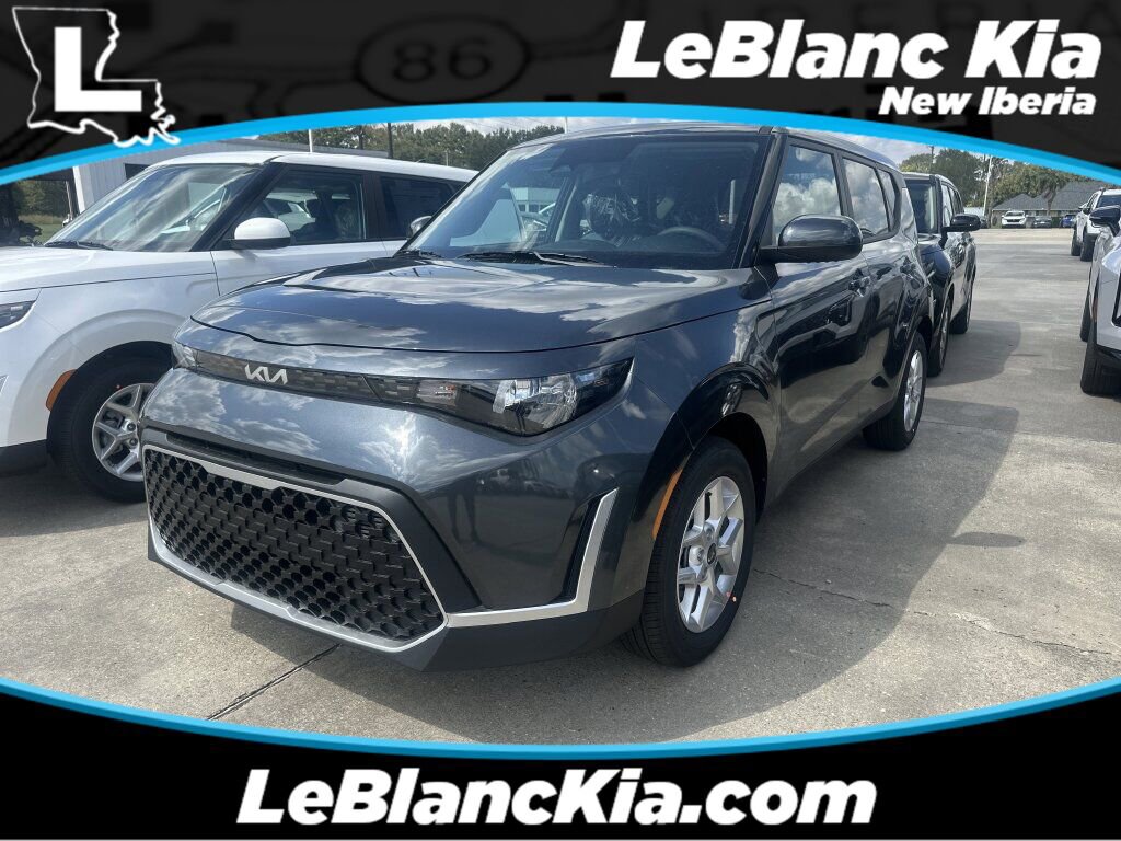 New 2025 Kia Soul LX