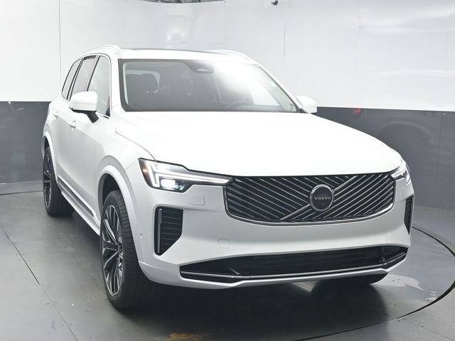 New 2026 Volvo XC90 T8 Plus w/ Protection Package Premier image 2
